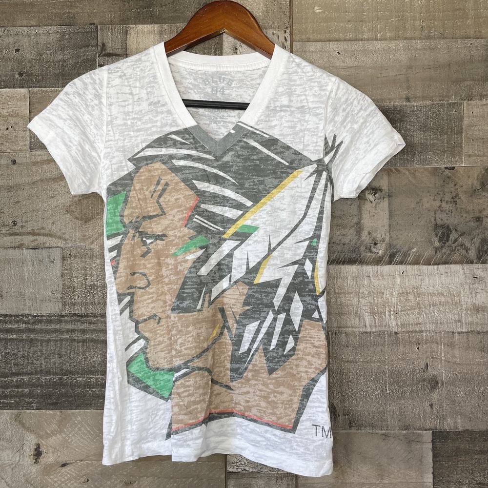 Blue 84 UND Fighting Sioux Collectible T Shirt Womens Size S White Short Sleeve